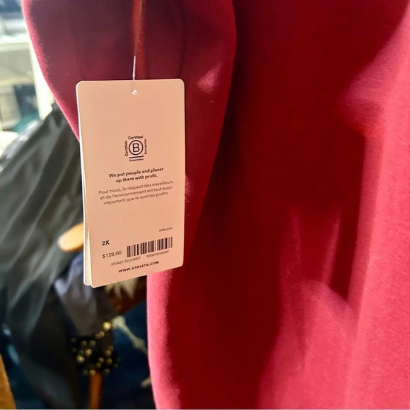 NWT - Athleta Cozy Karma Asym Pullover Sweatshirt Top Decadent Red 2XL - Picture 10 of 12